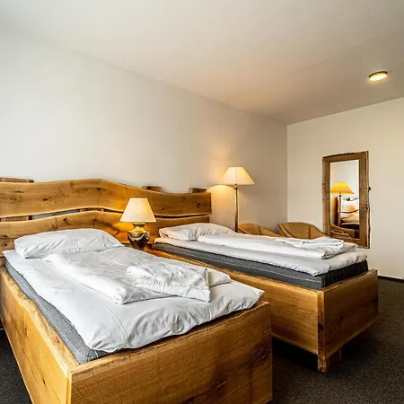 Hotel Fontana 3*