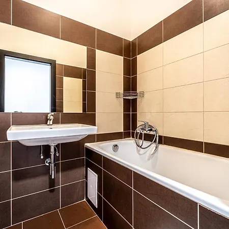 Hotell Fontana 3*