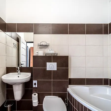 Fontana Hotell